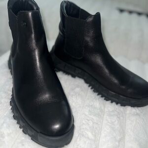 Stylish Versace Black Leather Boots